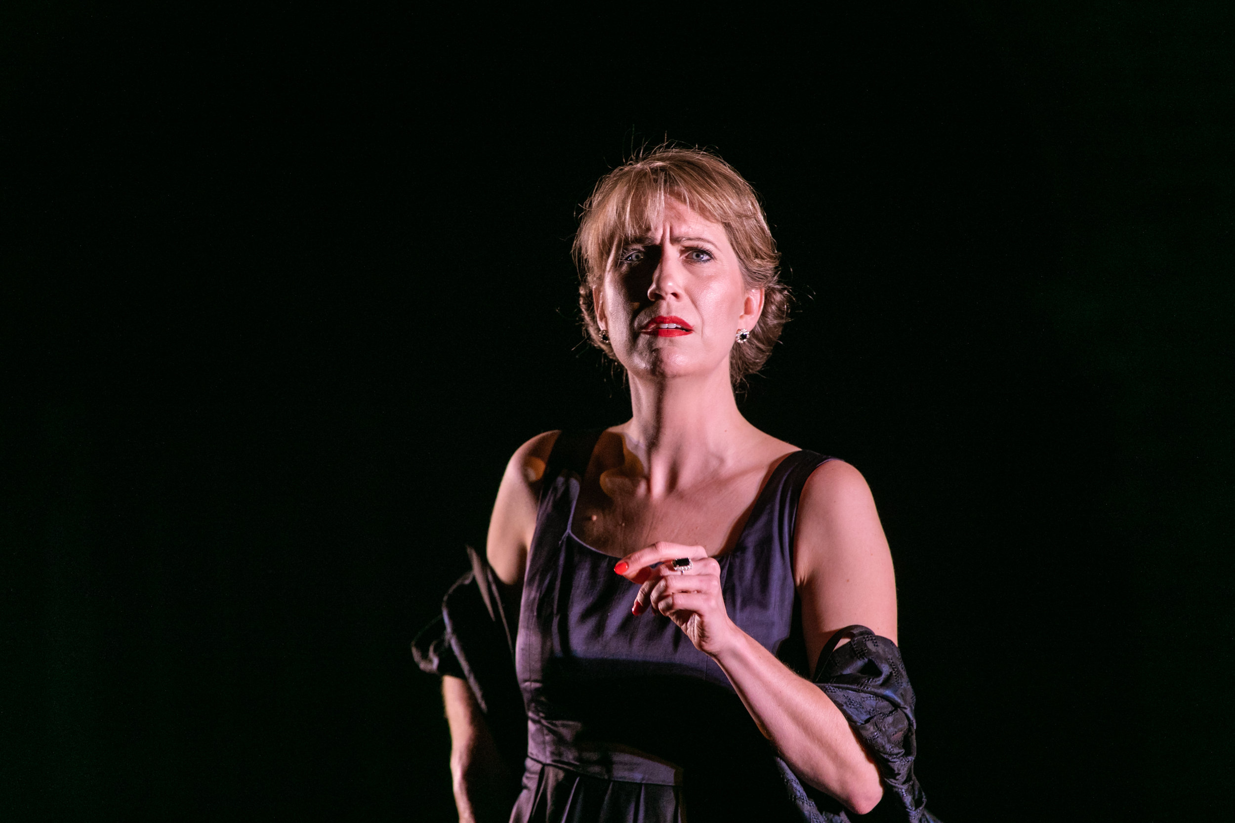 OperaUpClose. Flora McIntosh. Photo by Andreas Grieger.jpg